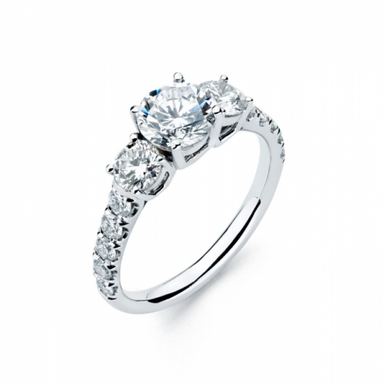 3 stone diamond ring with side diamonds